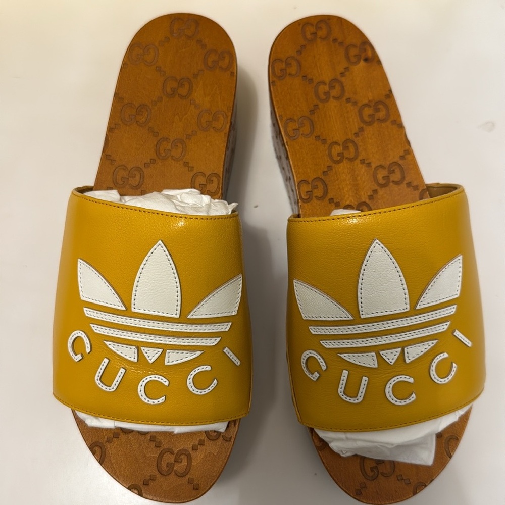 Authentic Gucci x Adidas wooden Platform Slides - Picture 12 of 16